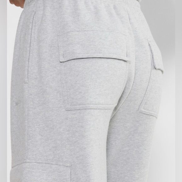 Aritzia TNA Cozy Sweatfleece Mega Cargo™ Jogger – Heather Grey – XS - Picture 2 of 14
